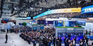 Shandong Heavy Industry Hannover'deki IAA Transportation 2026 Fuarında Yeni Teknolojilerini Tanıttı
