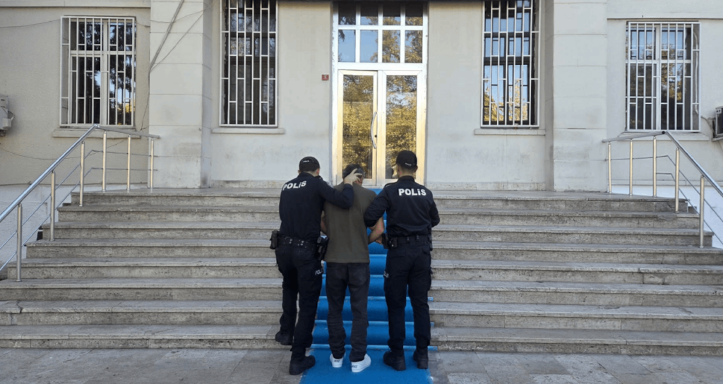 Edirne Uzunköprü'de mesai arkadaşlarına bıçakla saldıran maden işçisi tutuklandı