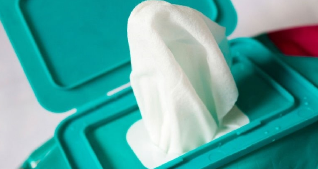 Birleşik Krallık Çevre Kirliliğini Önlemek İçin Plastik İçeren Islak Mendilleri Yasaklıyor