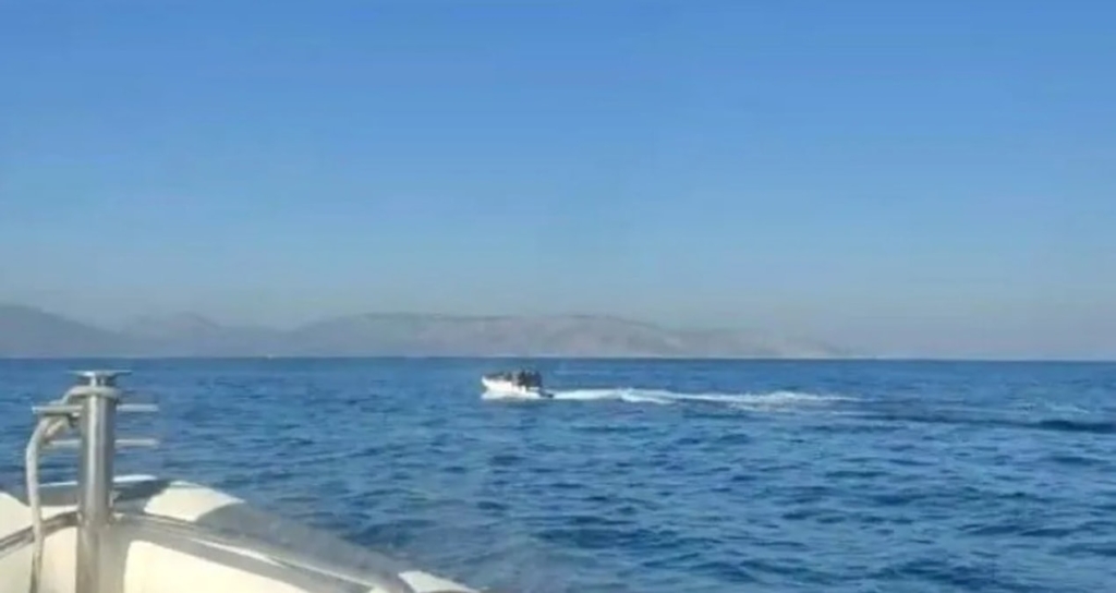 Midilli ve Sisam Açıklarında İki Göçmen Teknesi Battı: Biri Bebek 12 Ölü