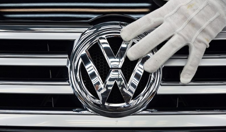 IG Metall'den Volkswagen yönetimine sözleşme fesihlerini geri alması için 31 Ekim uyarısı