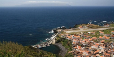 Portekiz'e Bağlı Corvo Adasında Yavru Deniz Kuşlarını Korumak İçin Sokak Lambaları Söndürüldü