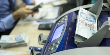 Cumhuriyet Bayramı Öncesi Bankalar ve Kamu Kurumları 28 Ekim'de Yarım Gün Çalışacak